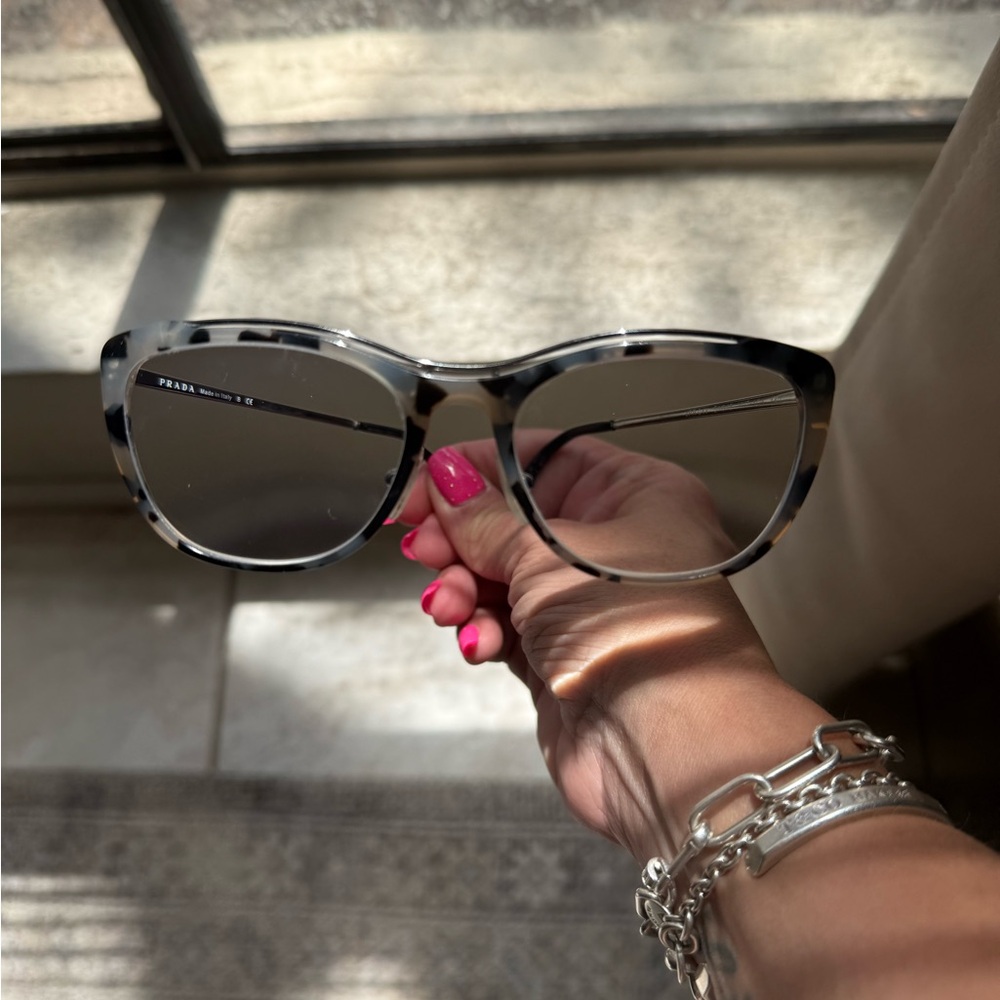 Prada Frames Beautiful Grey Tortoise - image 3